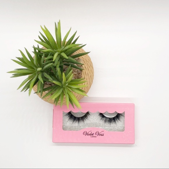 Violet Voss Eye Donut Care Lashes-LIMITED EDITION - Picture 1 of 6